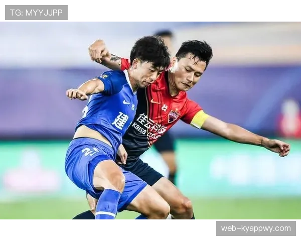 假摔判罚的关键判定标准与裁判规则解析