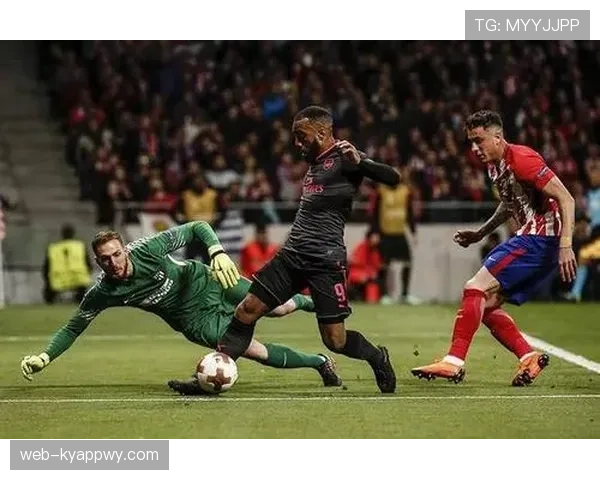 奥布拉克对抗高强度进攻时的极限抗压能力解析