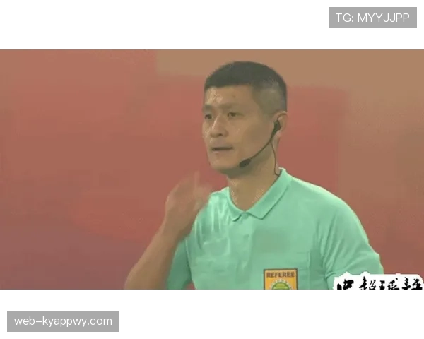 手球界定关键：是否故意触球及手臂位置是否扩大防守面积